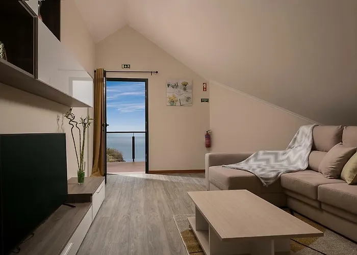 Sea View Loft Madeira * ריביירה בראבה